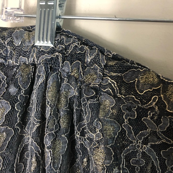 J.R. Nites Woman Formal Long Skirt. Size 14W Beautiful excellent used condition - Picture 6 of 6